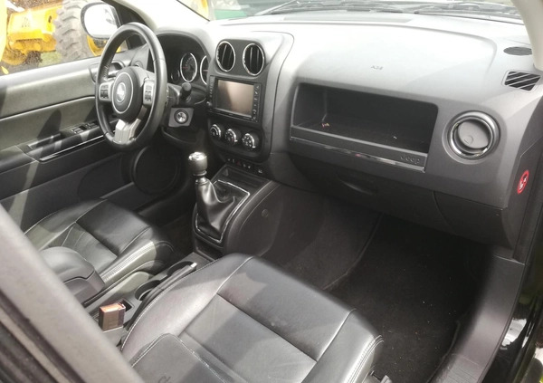 Jeep Compass cena 14900 przebieg: 156000, rok produkcji 2012 z Zaklików małe 352